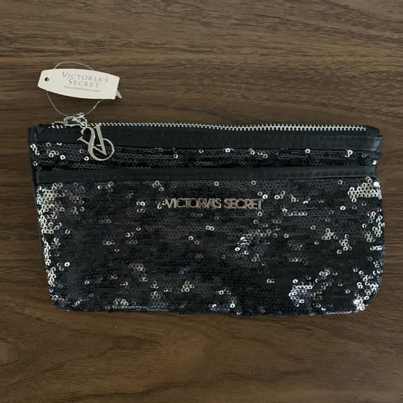Victoria's Secret Handbags - Victoria’s Secret make-up bag